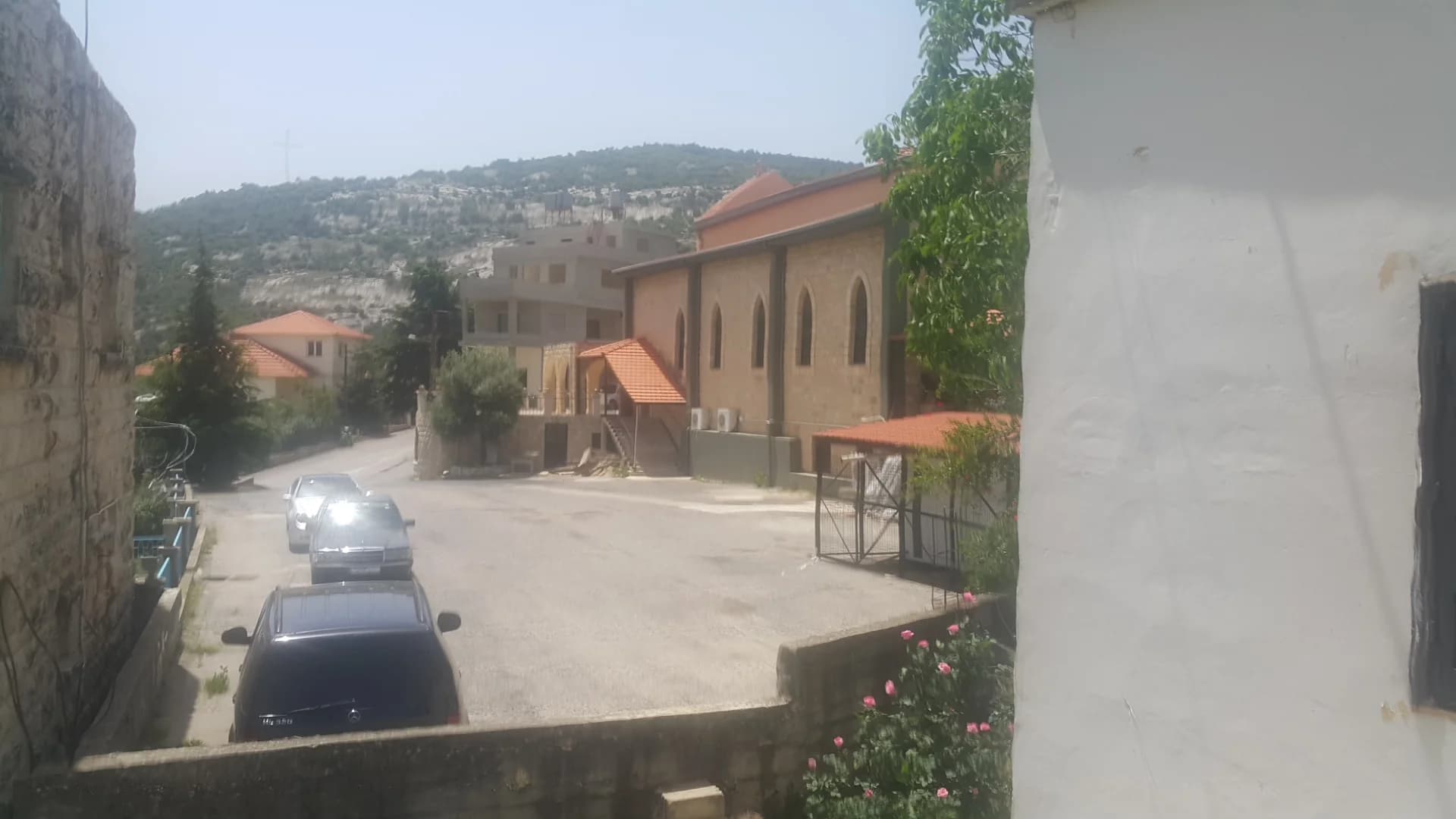 Exterior view of Saint George Church (Qoubaiyat)
