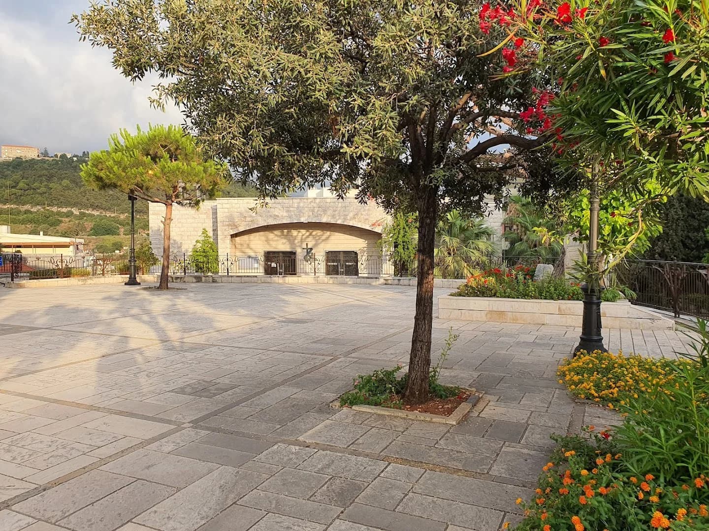 Exterior view of Our Lady of the Rosary Church (Al Wardiyeh)