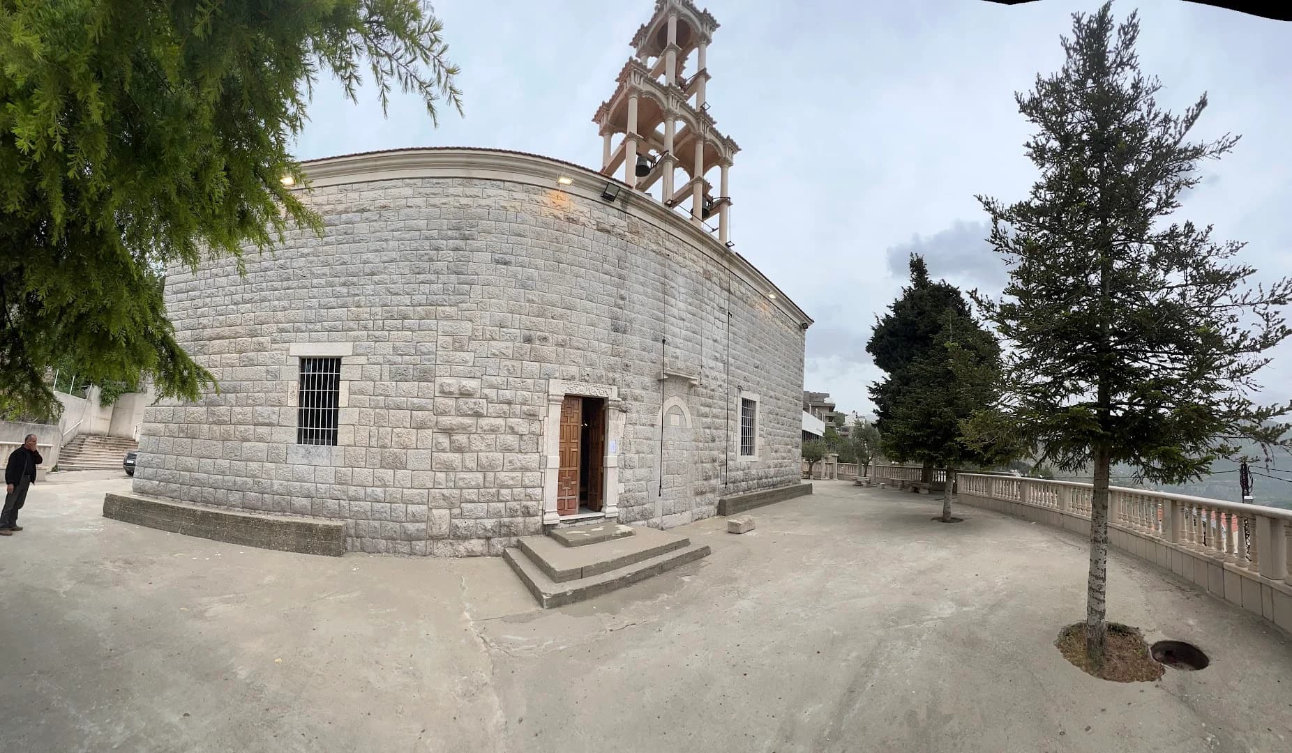 Exterior view of Our Lady of Herezmeny Church