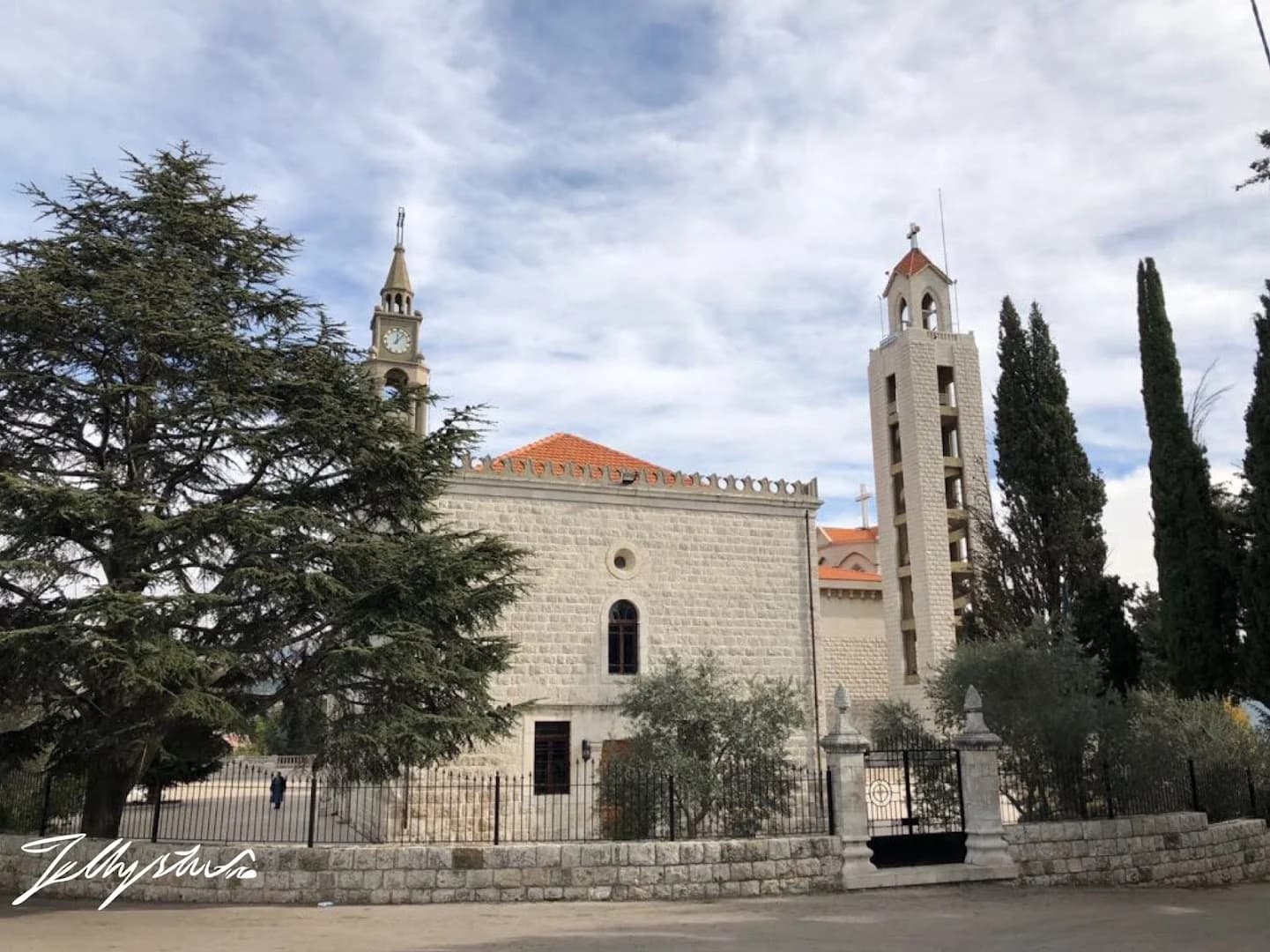Exterior view of Saint Zakhia's Cathedral