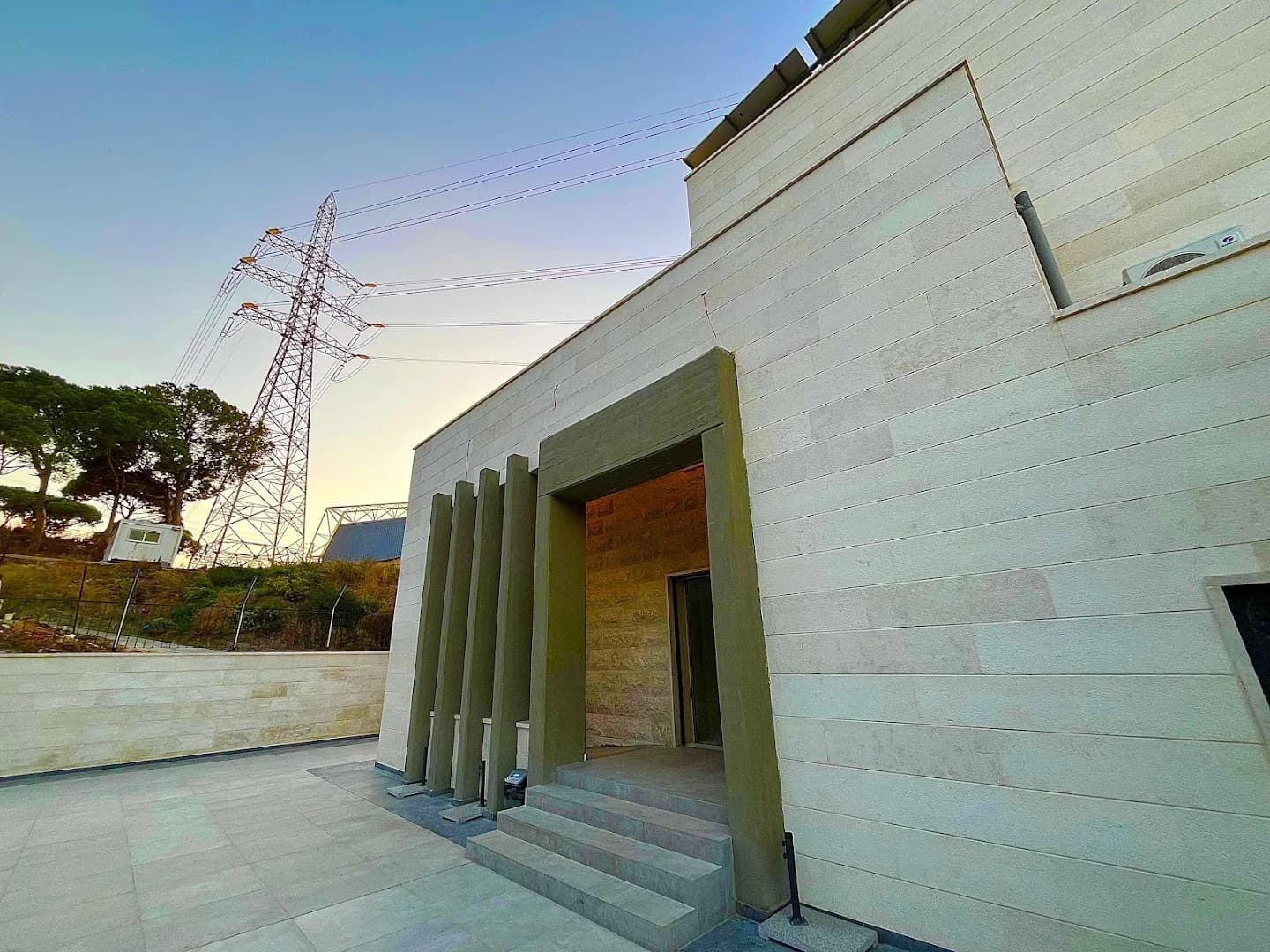 الخارج view of كنيسة المسيح