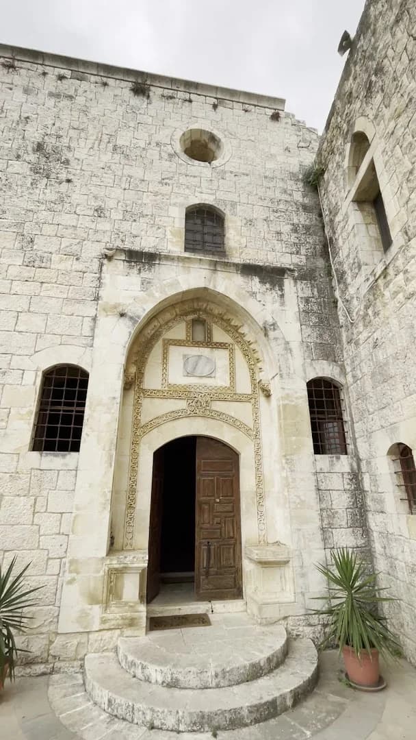 Exterior view of Monastery of Saint Anthony of Padua (Chnaneir)