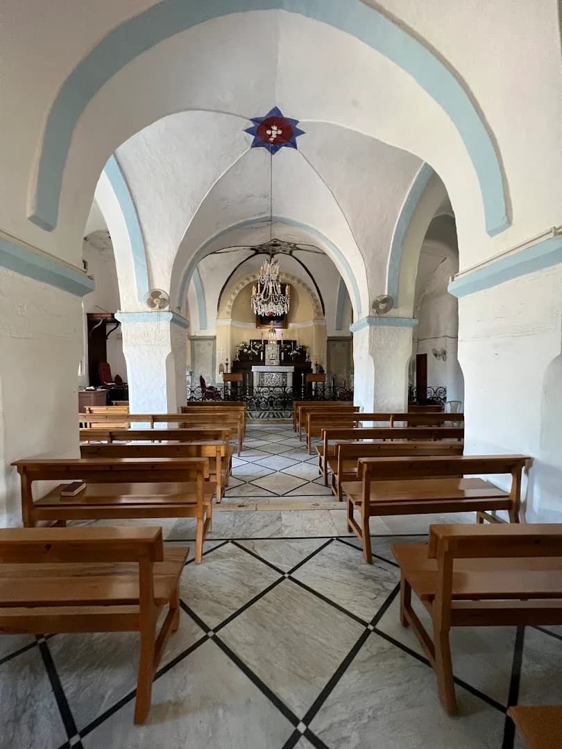 Intérieur view of Église Saint-Nohra