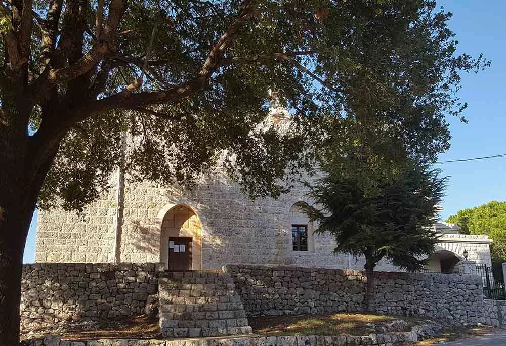 Exterior view of Convent Saint Chalita