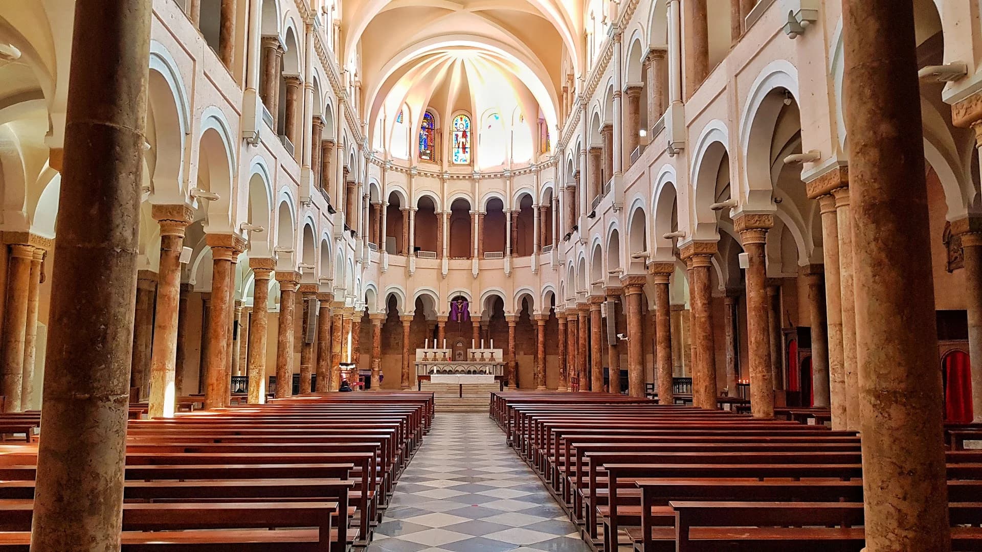 Interior view of Saint Joseph Church (Beirut)