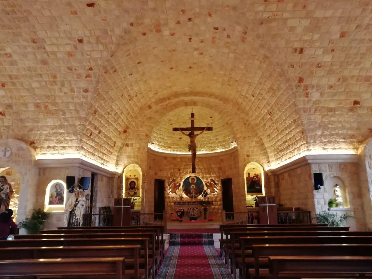 Interior view of Saint Veronica Giuliani Church