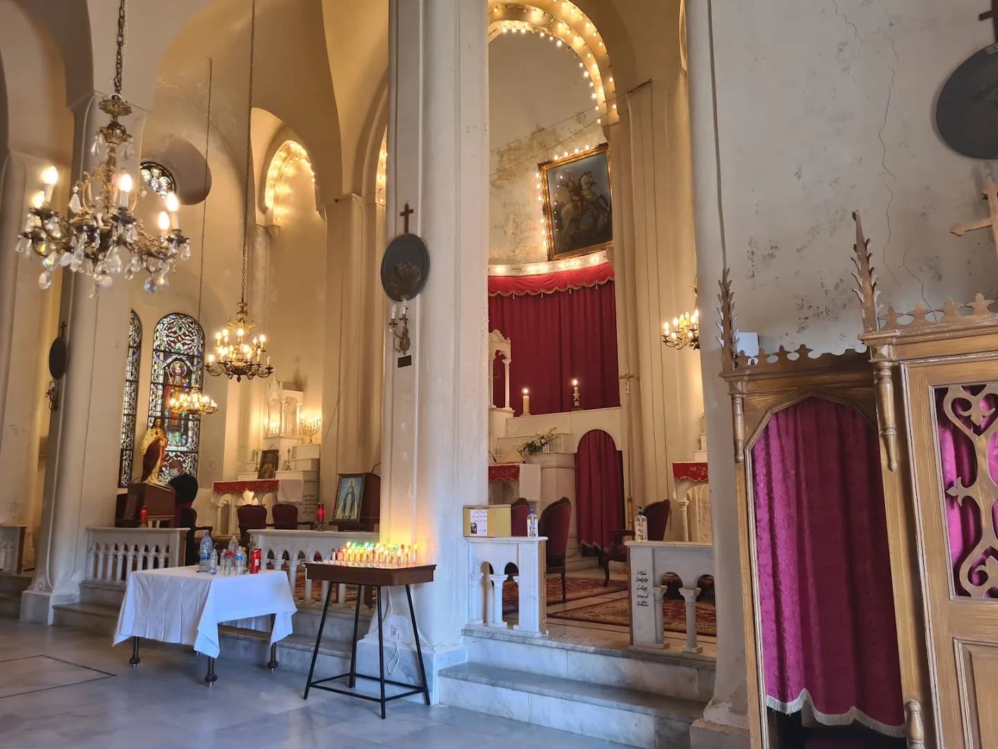 Other view of Saint George Church (Aaqoura)