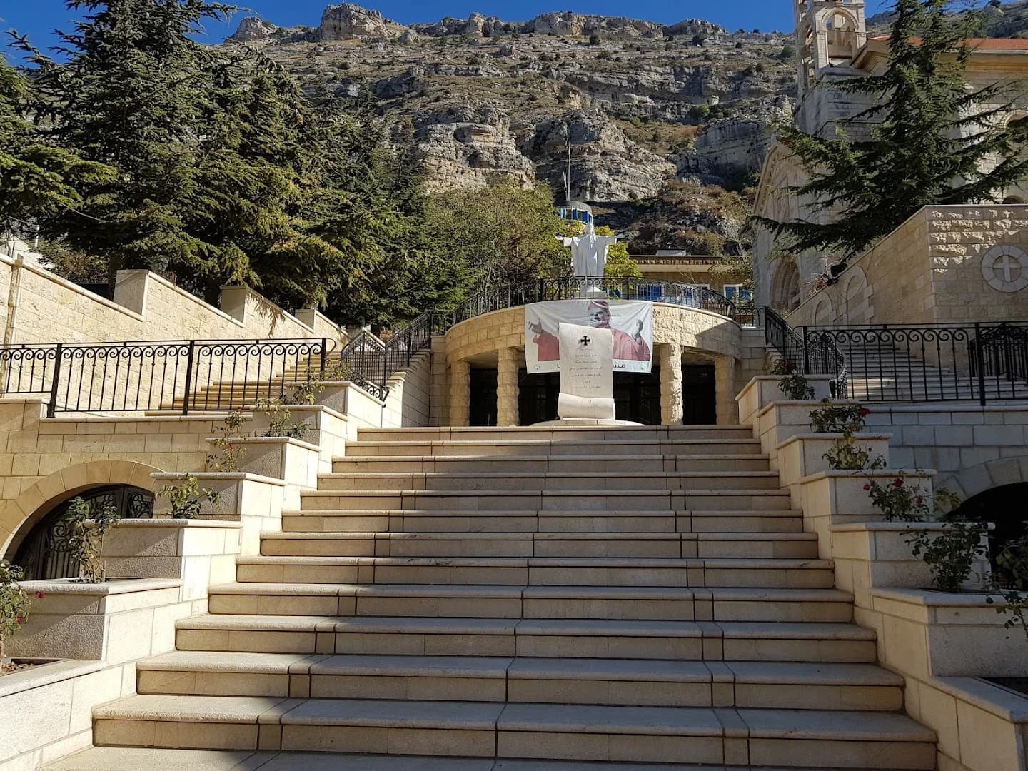 Other view of Saint George Church (Aaqoura)