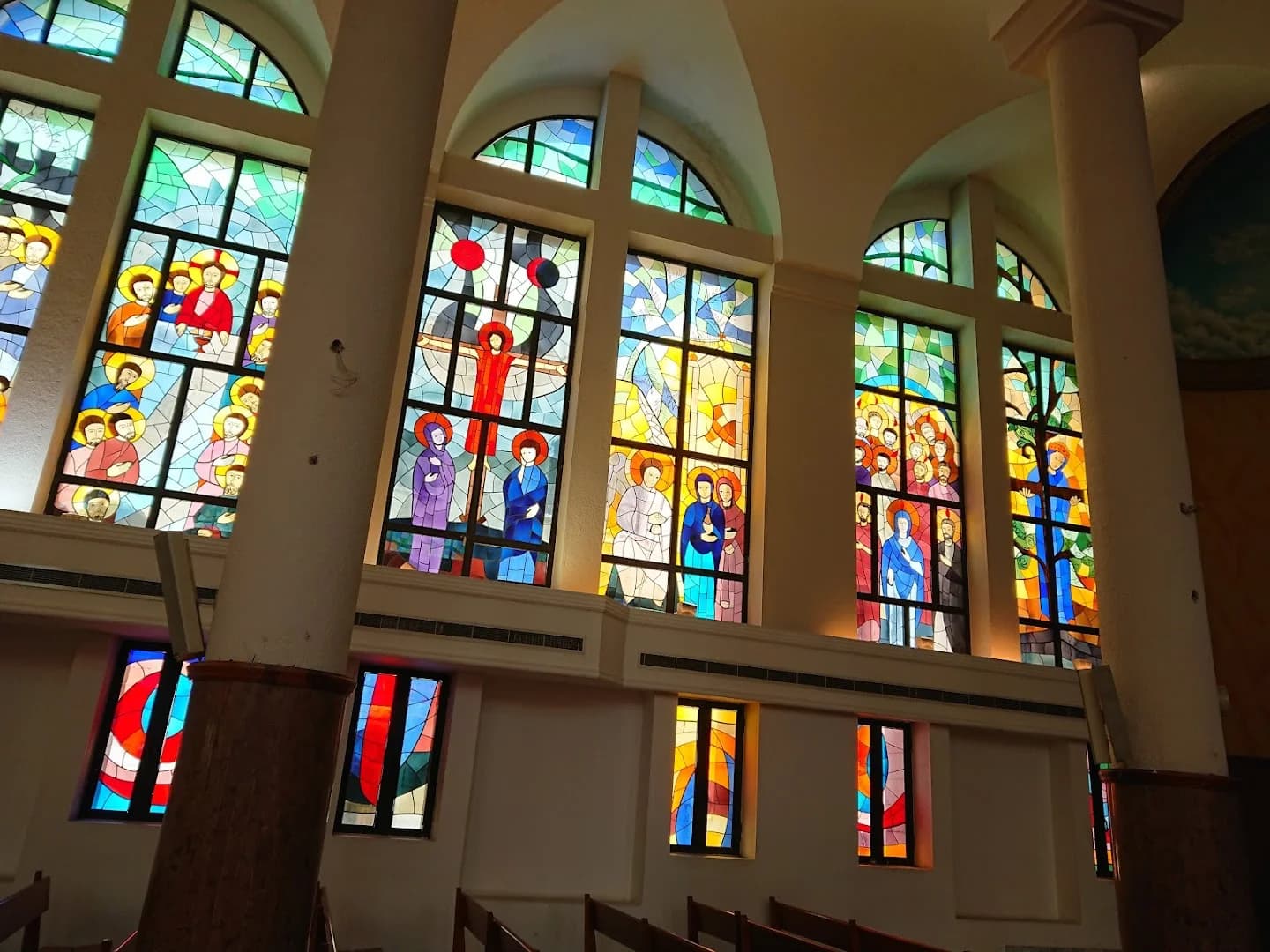 Interior view of Saint Michael Church (Chiyah)