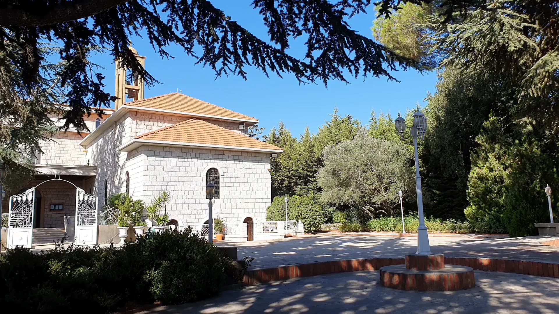 Exterior view of Saint Isaiah The Hermit (Mar Chaaya) Monastery