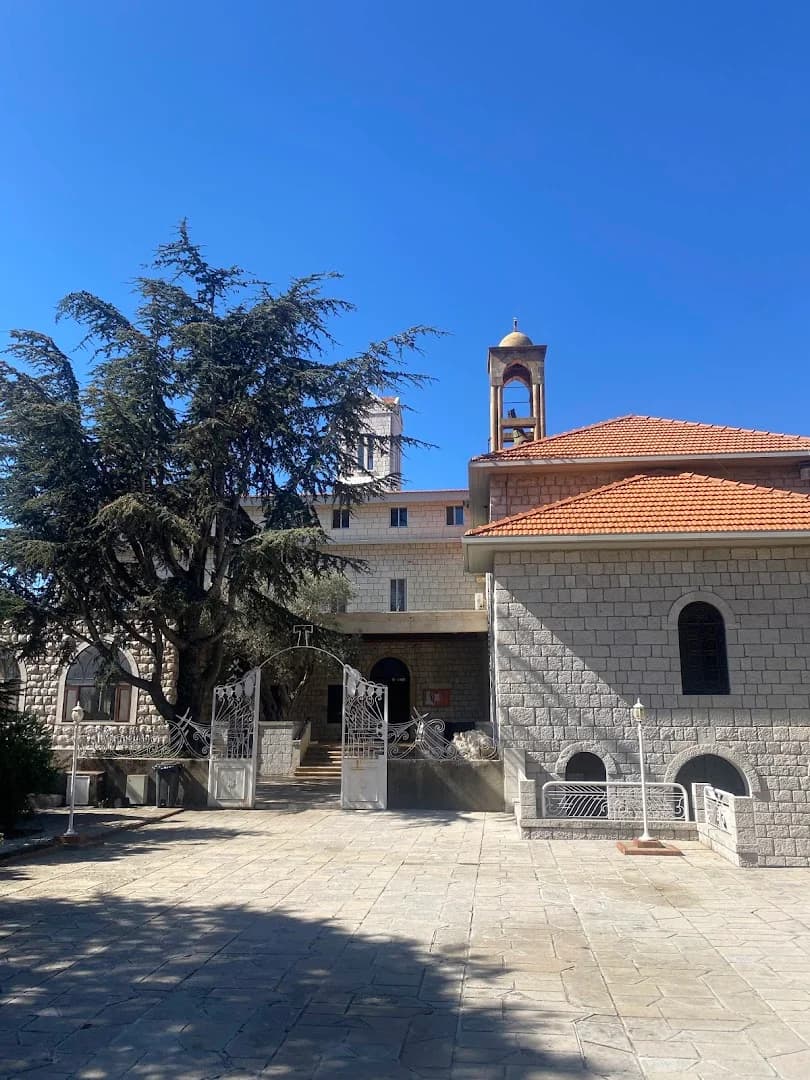 دير مار شعيا (النبي أشعيا الناسك) - دير in برمانا